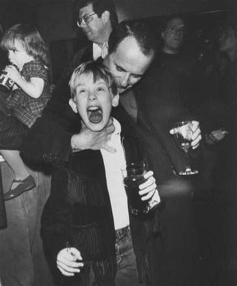 Macaulay Culkin And Joe Pesci At The Home Alone 2 Release Party 1992