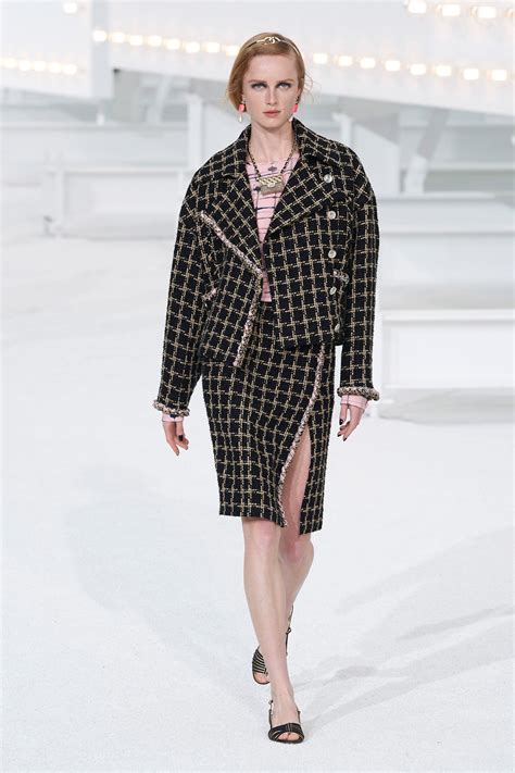 Chanel Spring 2021 READY TO WEAR