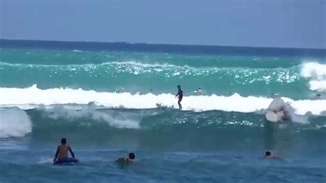 Waikiki Beach Surfer Surfing Hawaii Oahu Honolulu 20150727 Pm0140 Youtube