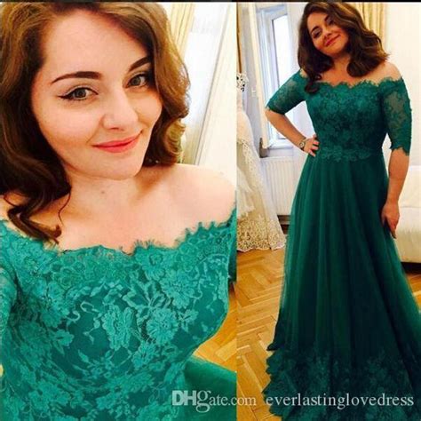 Vintage Green Lace Plus Size Prom Dress Off The Shoulder Sleeve Long