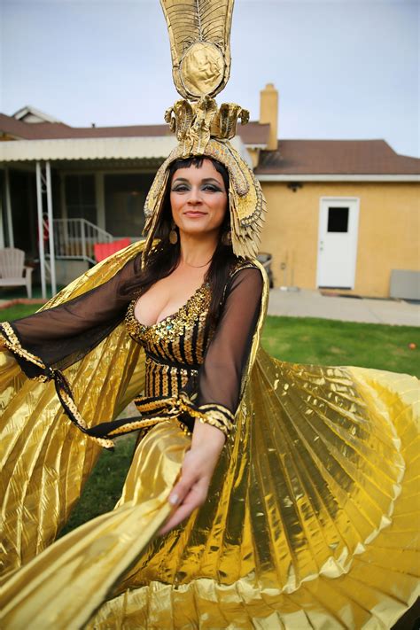 Cleopatra Halloween In 2019 Egyptian Costume Cleopatra Costume Cleopatra Halloween