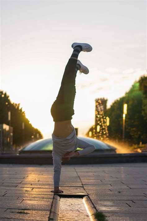 Handstand Wallpapers Wallpaper Cave