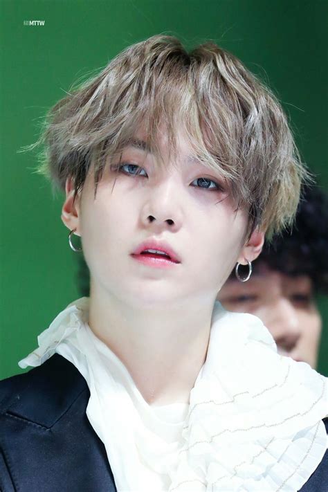 Pin De Park Jimin 13 🍊 Em Bts Suga 민윤기 Com Imagens Foto Suga