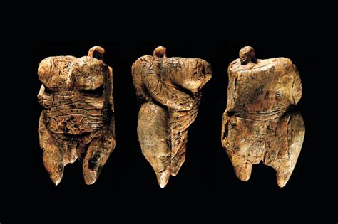 35000 Years Old Pin Up The Venus Of Hohle Fels Is Is The Oldest