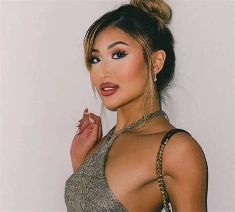 Mina Luxx Onlyfans Biography Net Worth More