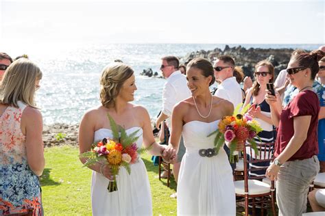 Tropical Island Celebration In Maui Equally Wed Lgbtq Weddings