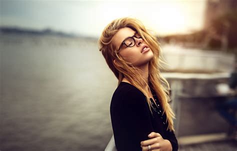 Depth Of Field Blonde Women With Glasses Women Outdoors Trees