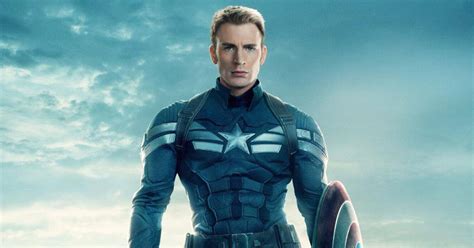 Chris Evans Aka Captain America Passes Some Words Of Wisdom To The Mcu