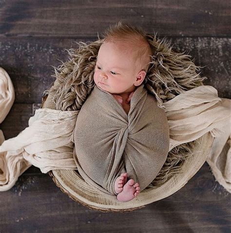 25 Adorable Newborn Photoshoot Ideas The Wonder Cottage
