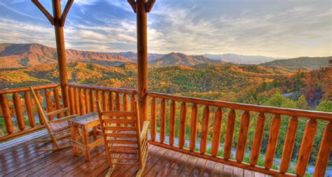 4 Reasons To Choose Our Smoky Mountain Honeymoon Cabin Rentals