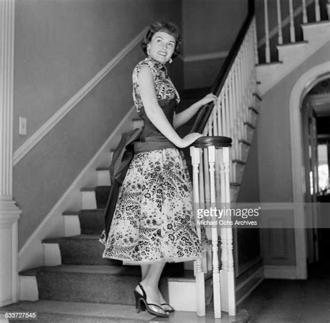 Actress Donna Reed Poses At Home In Los Angelesca News Photo Getty