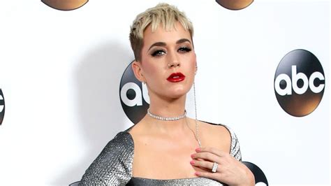 Katy Perry Gets Candid About Plastic Surgery And The Secret To Her Flawless Skin Entertainment