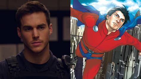 This post contains spoilers from the season 3 finale of supergirl. 'Supergirl's' Chris Wood Teases Mon-El's Superhero Suit ...