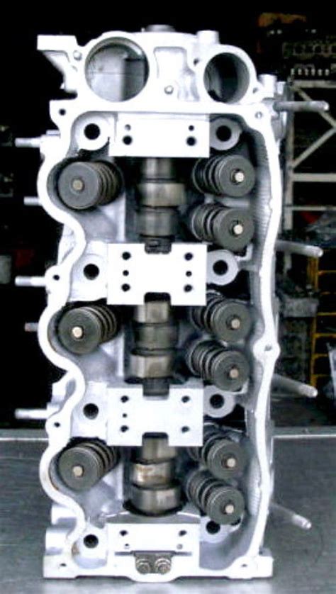 Mazda 929 Mpv 18 Valve 30 Sohc V6 Cylinder Head