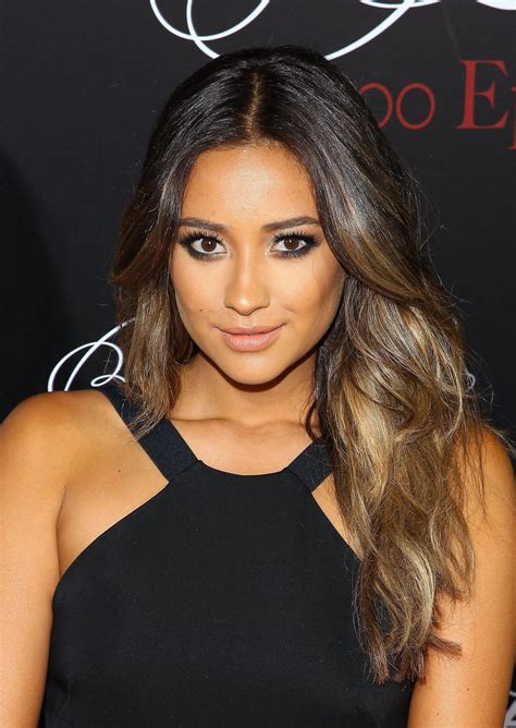 Shay Mitchell Hair Styles Hair Hairstyle