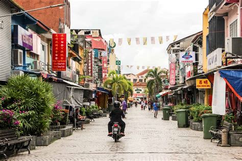 What To Do In Kuching Borneo Understanding Sarawaks Capital City