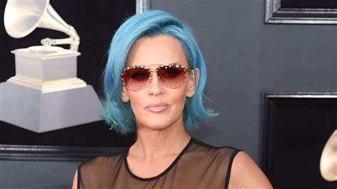 Jenny Mccarthy Blue Hair Jenny Mccarthy Sunglasses Women