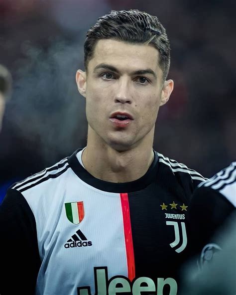 ‎ronaldo4ever محمد‎ On Instagram Goat 🐐⚡ Cristiano Juventus