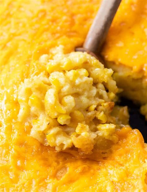 In a large bowl, stir together the whole corn, creamed corn, muffin mix, sour cream, butter, jalapenos, and salt. Recipes For Dinner By Paula Dean For Diabetes - Paula Deen ...