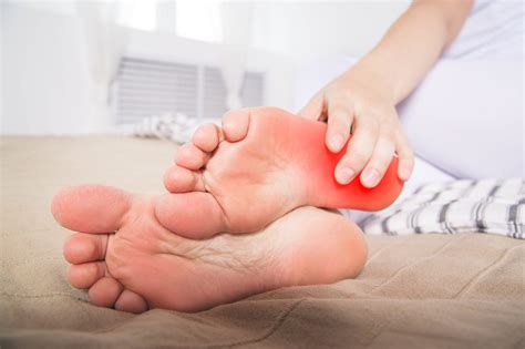 4 Common Causes Of Chronic Heel Pain Thomas A Mcdonald Md Faaos