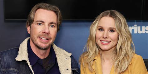 finally kristen bell has send the photo with dax shepard