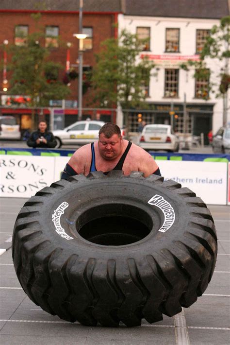 Glenn Ross Britains Strongest Man On Powerlifting And His Mammoth Diet Daily Star