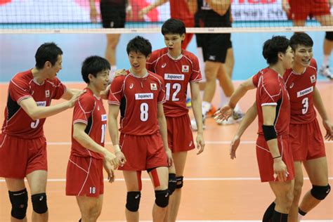 He plays for nippon sport science university's club and japan men's national volleyball team (ryujin nipppon). 日本男子バレーイケメン選手トップ5! | The-Rankers