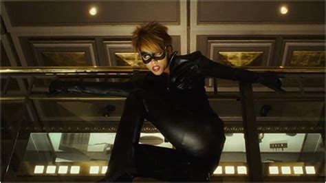 Catwoman Star Halle Berry Would Love To Direct A Remake Of The Film