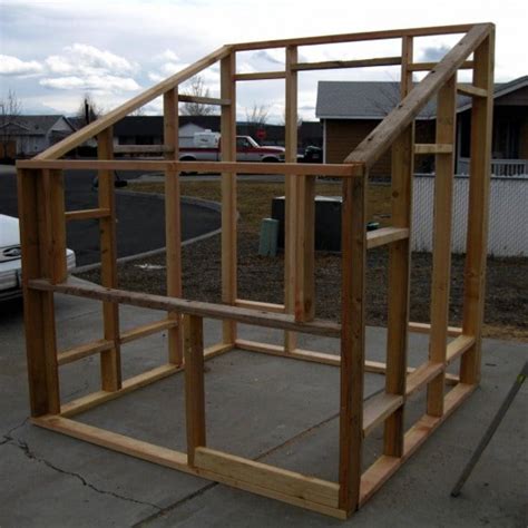 How to use a greenhouse: How to Build a Lean-to Greenhouse for Under $100 - Fabulessly Frugal