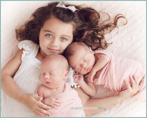 Share The Spotlight With A Sibling Newborn Twin Photography Newborn