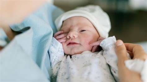 U Općoj bolnici Prim dr Abdulah Nakaš rođene tri na UKC Tuzla sedam beba