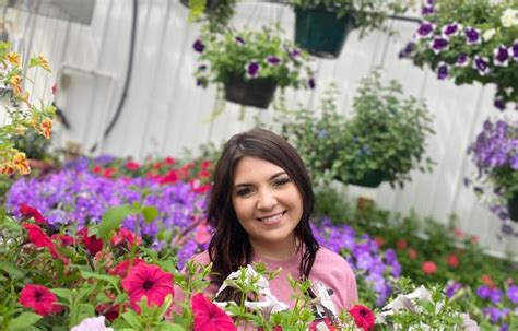 Crestline Woman Fulfills Flower Shop Dream Crawford County Now