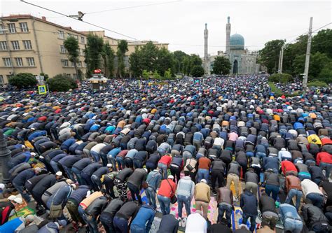 Eid Al Adha Muslims Around The World Celebrate Holy Festival The New