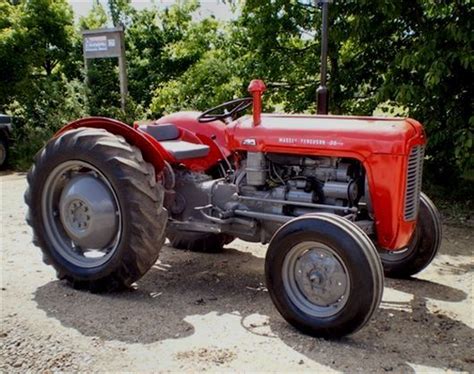 Pin By Thomas Horne On Old Tractors Tractors Vintage