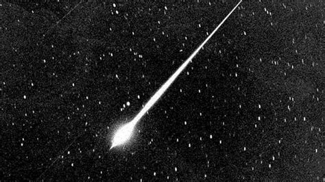 Eta Aquáridas A Impressionante Chuva De Meteoros Do Cometa Halley Que Atinge Seu Clímax Nesta