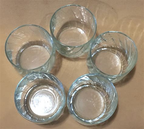 Vintage 1960 S Hint Of Blue Clear Drinking Glasses Set Of Etsy