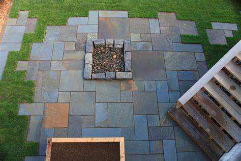 Pin By Maureen Searles On Walkway Patio Stones Paving Stone Patio