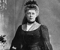 Bertha Von Suttner Biography - Facts, Childhood, Family Life & Achievements