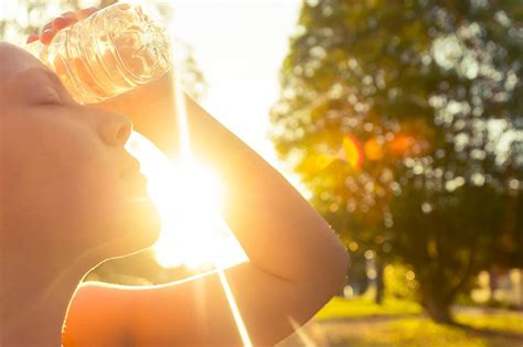 how to deal with heat and humidity during outdoor workouts edward elmhurst health