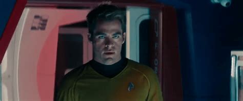 Chris Pine As Captain Kirk In Star Trek Into Darkness