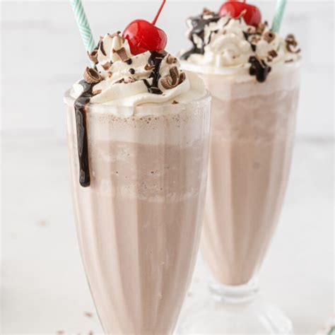 The Best Chocolate Milkshake Recipe Recipes For Holidays