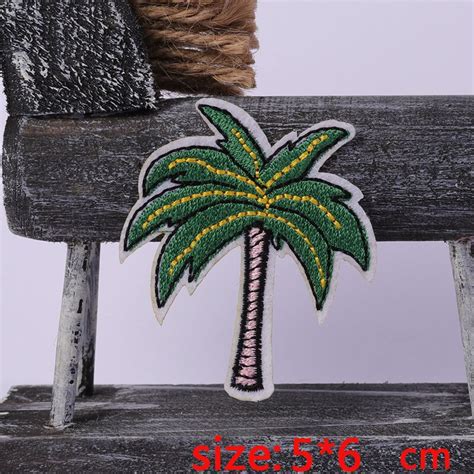 New Arrival 1pc Coconut Tree Summer Iron On Embroidered Patch For Cloth
