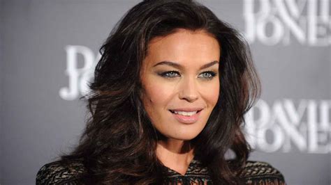 Megan Gale Ve La Ricordate Negli Spot Della Omnitel Ecco Oggi Che Fine Ha Fatto Newsabruzzo