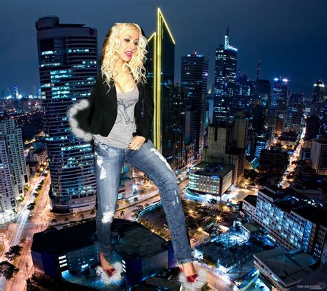 Giantess Christina Aguilera By Jjuenger On Deviantart