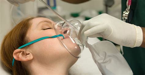 Chỉ định thở oxy cho bệnh nhân an toàn đúng liệu trình 2021