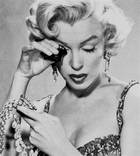 Stunning Photos Of Marilyn Monroe Taken By John Florea S Rare