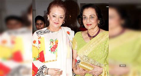 Asha Parekh Reveals About Her Love Life And Why She Never Got Married