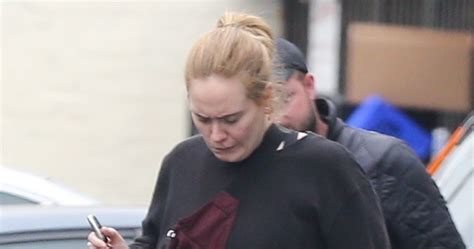 Adele Goes Makeup Free For Shopping Spree In La Adele Just Jared