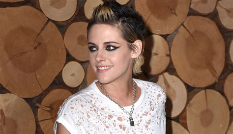 Kristen Stewart Goes Super Bold For A Screening Of ‘come