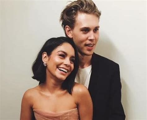 Austin butler's girlfriend, vanessa hudgens was born on december 14, 1988 in salinas, ca. Austin Butler: 13 facts about the 'Elvis' actor you need to know - PopBuzz